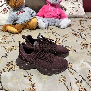 Steve Madden Maxima Sneakers Sz 8